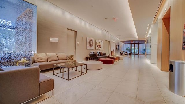 88 SW 7th Street 3604, Miami, FL 33130