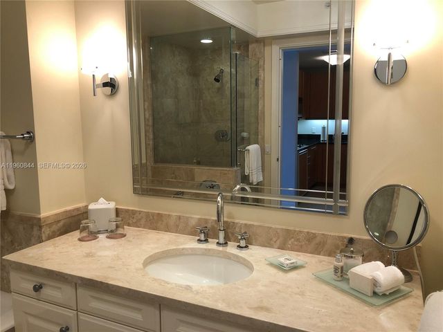 1435 Brickell Ave 3505, Miami, FL 33131