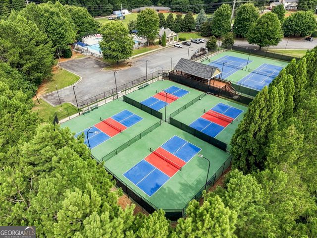 6911 Pierless Avenue, Sugar Hill, GA 30518