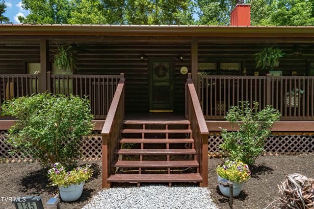 135 Grindstaff Hollow Road, Elizabethton, TN 37643