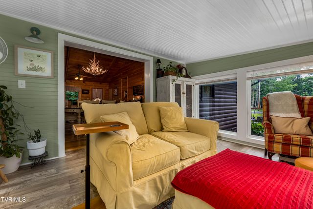 135 Grindstaff Hollow Road, Elizabethton, TN 37643