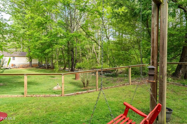 135 Grindstaff Hollow Road, Elizabethton, TN 37643