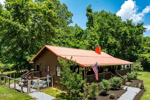 135 Grindstaff Hollow Road, Elizabethton, TN 37643