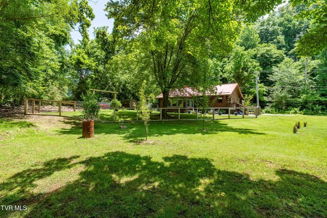 135 Grindstaff Hollow Road, Elizabethton, TN 37643