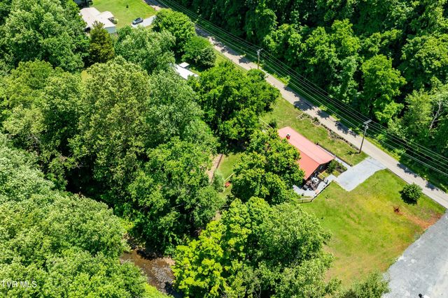 135 Grindstaff Hollow Road, Elizabethton, TN 37643