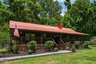135 Grindstaff Hollow Road, Elizabethton, TN 37643
