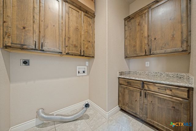 737 Flaman Road, Canyon Lake, TX 78133