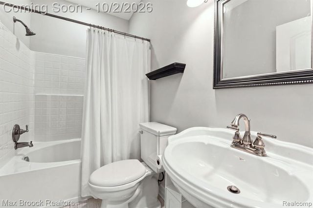 3937 Helens Gate Street, Metamora, MI 48455
