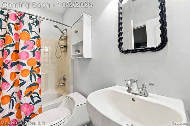 3937 Helens Gate Street, Metamora, MI 48455