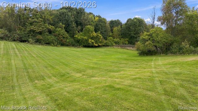 3937 Helens Gate Street, Metamora, MI 48455