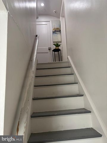 1746 HOLLINSHED AVE, Pennsauken, NJ 08110