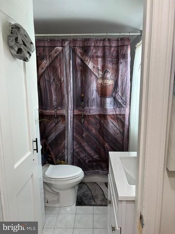 1746 HOLLINSHED AVE, Pennsauken, NJ 08110