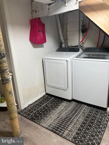 1746 HOLLINSHED AVE, Pennsauken, NJ 08110