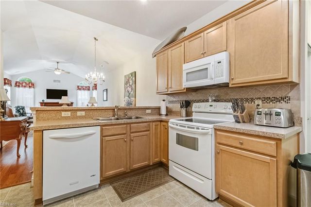 303 Garman LOOP, Yorktown, VA 23690