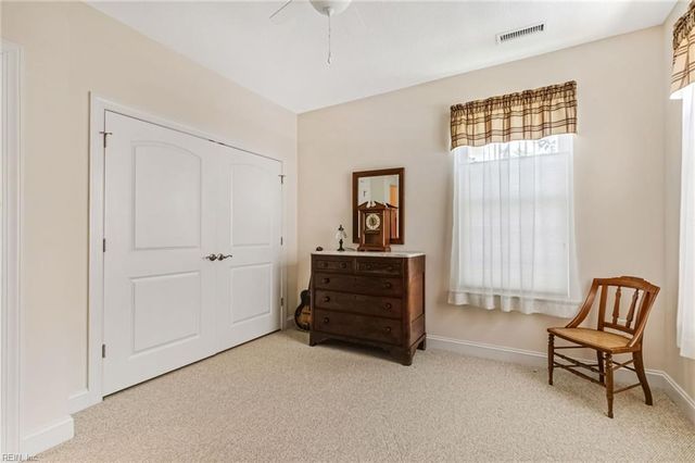 303 Garman LOOP, Yorktown, VA 23690