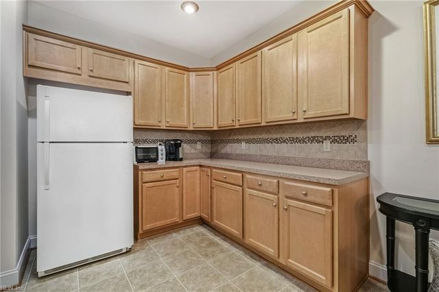 303 Garman LOOP, Yorktown, VA 23690