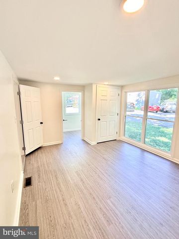 145 DEVON DR, Norristown, PA 19403