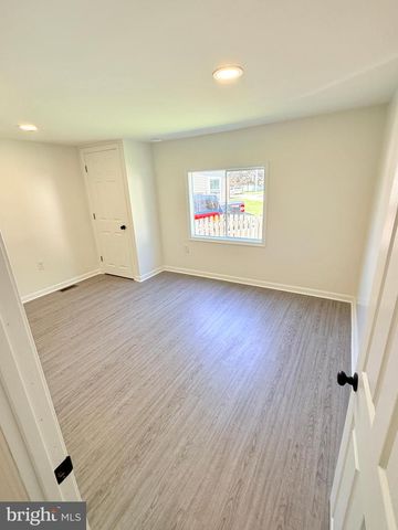 145 DEVON DR, Norristown, PA 19403