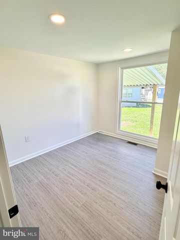 145 DEVON DR, Norristown, PA 19403