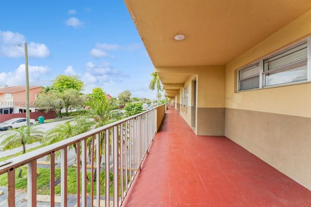 11005 SW 1st St 203, Sweetwater, FL 33174