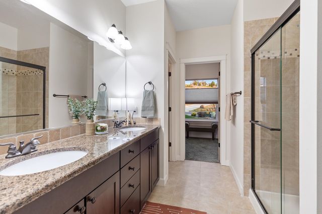 15 S Legacy Ridge Dr, Liberty Lake, WA 99019