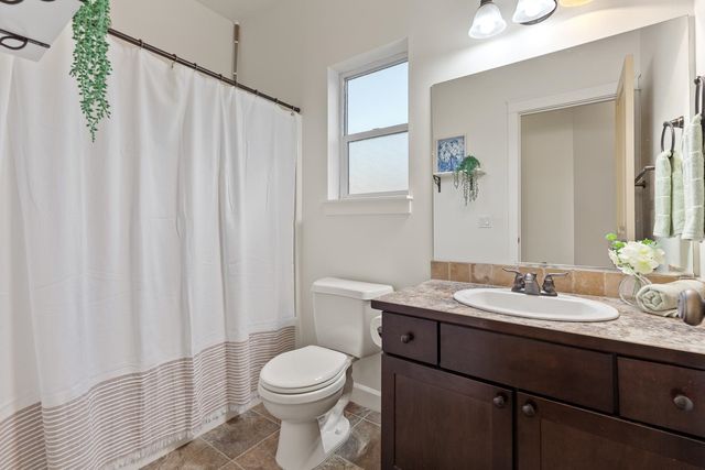 15 S Legacy Ridge Dr, Liberty Lake, WA 99019