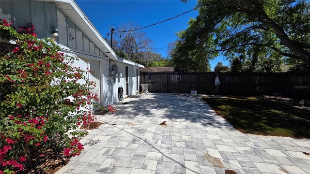 703 13TH AVENUE NW, Largo, FL 33770