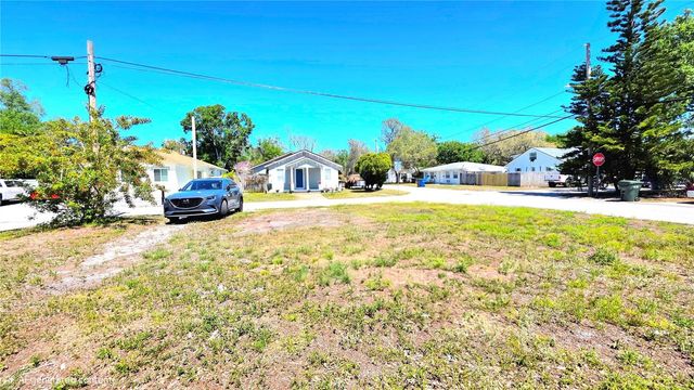 703 13TH AVENUE NW, Largo, FL 33770