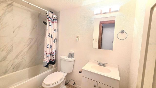 703 13TH AVENUE NW, Largo, FL 33770