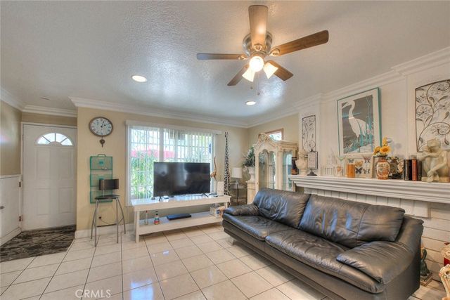22676 Genova, Laguna Hills, CA 92653