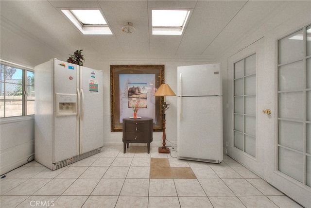 22676 Genova, Laguna Hills, CA 92653