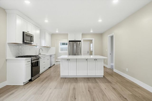225 Bank St, Grass Valley, CA 95945
