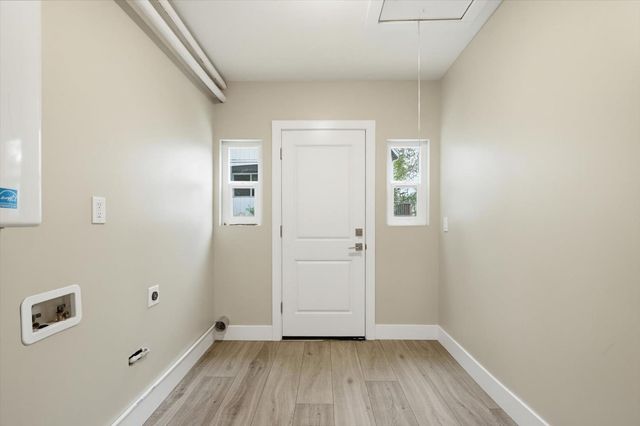 225 Bank St, Grass Valley, CA 95945