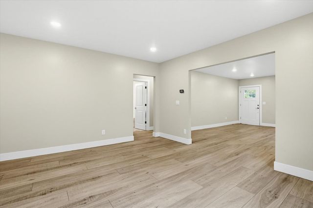 225 Bank St, Grass Valley, CA 95945