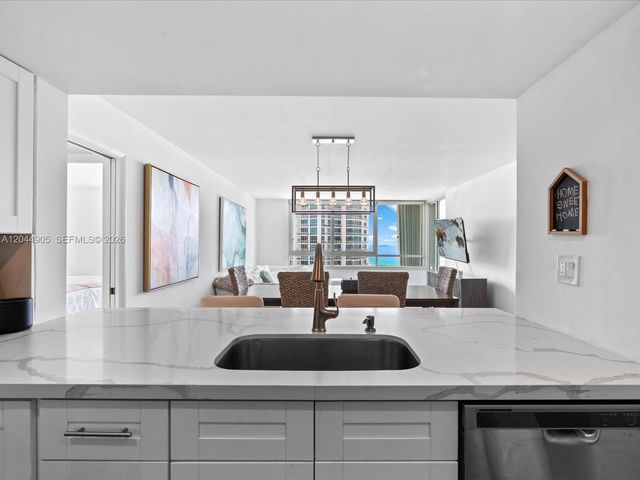 400 S Pointe Drive 1102, Miami Beach, FL 33139