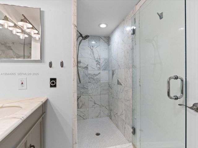 400 S Pointe Drive 1102, Miami Beach, FL 33139
