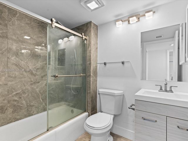 400 S Pointe Drive 1102, Miami Beach, FL 33139