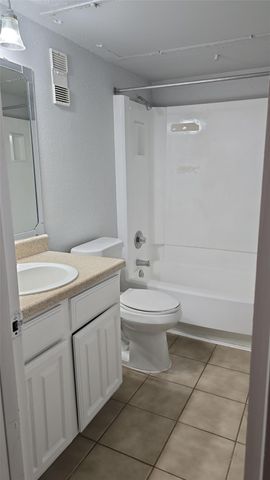 4747 Allendale Road 25, Houston, TX 77017