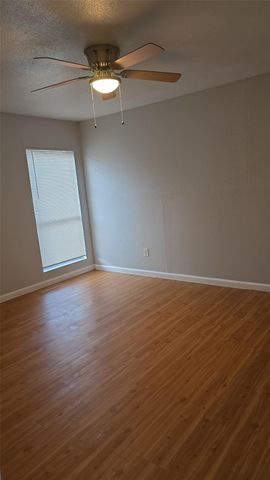 4747 Allendale Road 25, Houston, TX 77017