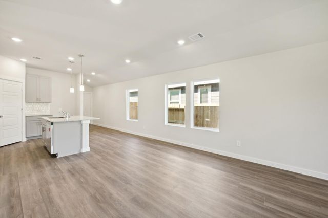 18718 Timber Glen Drive, Montgomery, TX 77316