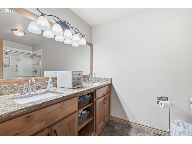 28612 Sw ASH MEADOWS Blvd 30, Wilsonville, OR 97070