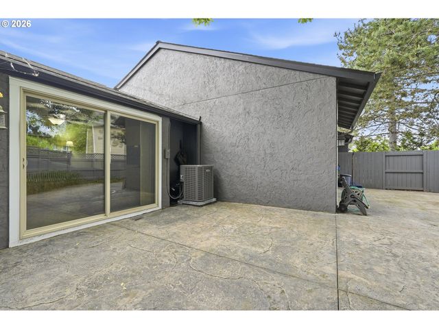 28612 Sw ASH MEADOWS Blvd 30, Wilsonville, OR 97070