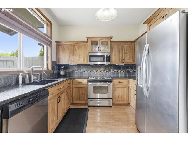 28612 Sw ASH MEADOWS Blvd 30, Wilsonville, OR 97070
