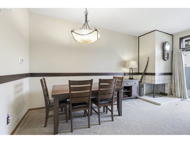 28612 Sw ASH MEADOWS Blvd 30, Wilsonville, OR 97070