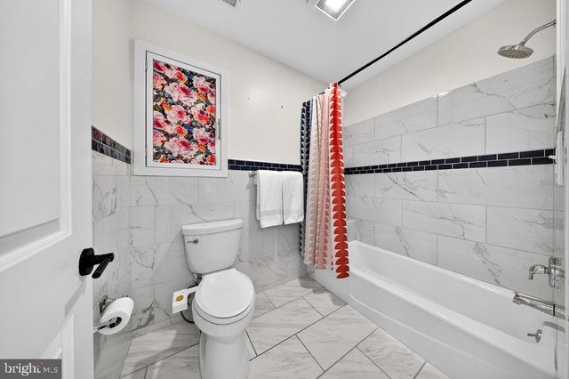 601 COOPERTOWN RD, Haverford, PA 19041