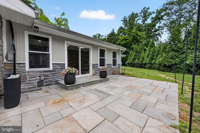 601 COOPERTOWN RD, Haverford, PA 19041