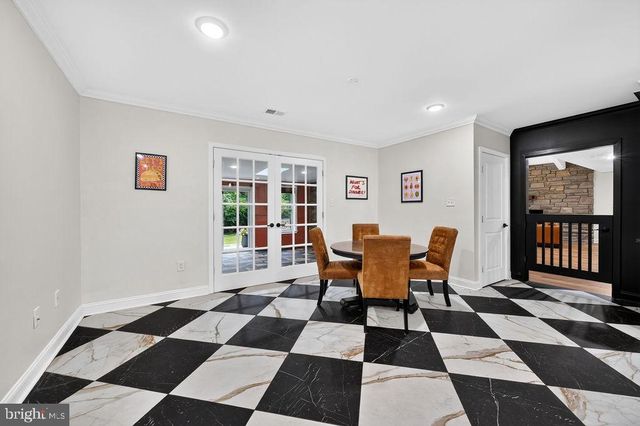 601 COOPERTOWN RD, Haverford, PA 19041