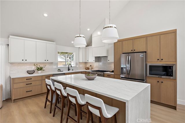21791 Summerwind, Huntington Beach, CA 92646