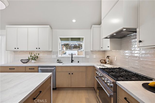 21791 Summerwind, Huntington Beach, CA 92646