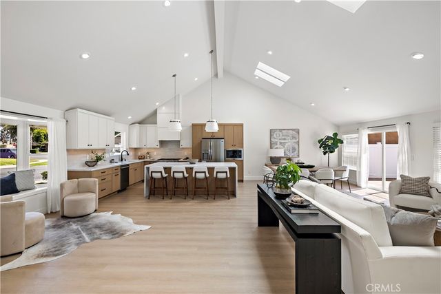 21791 Summerwind, Huntington Beach, CA 92646